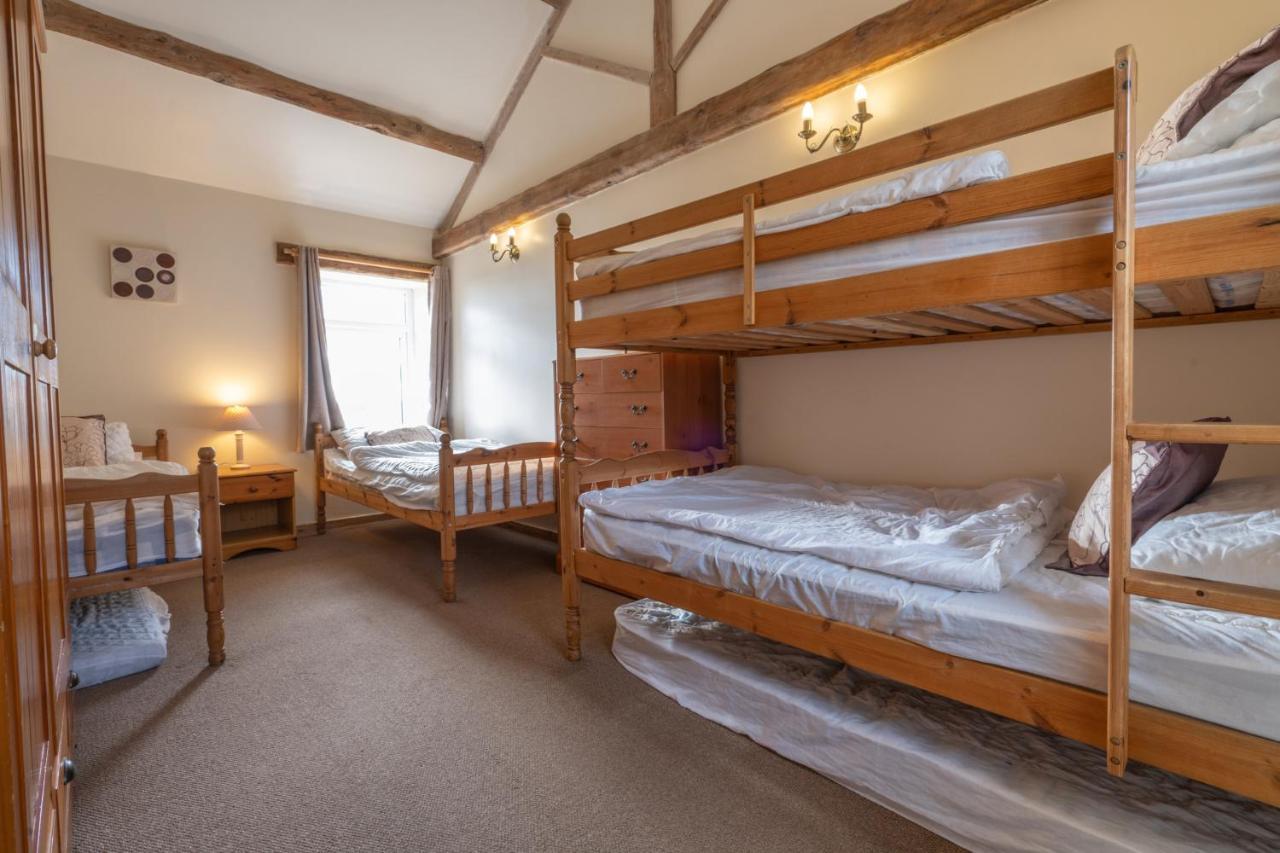 Hulmes Vale House - Sleeps 14 - Peak District Villa Buxton  Exteriör bild