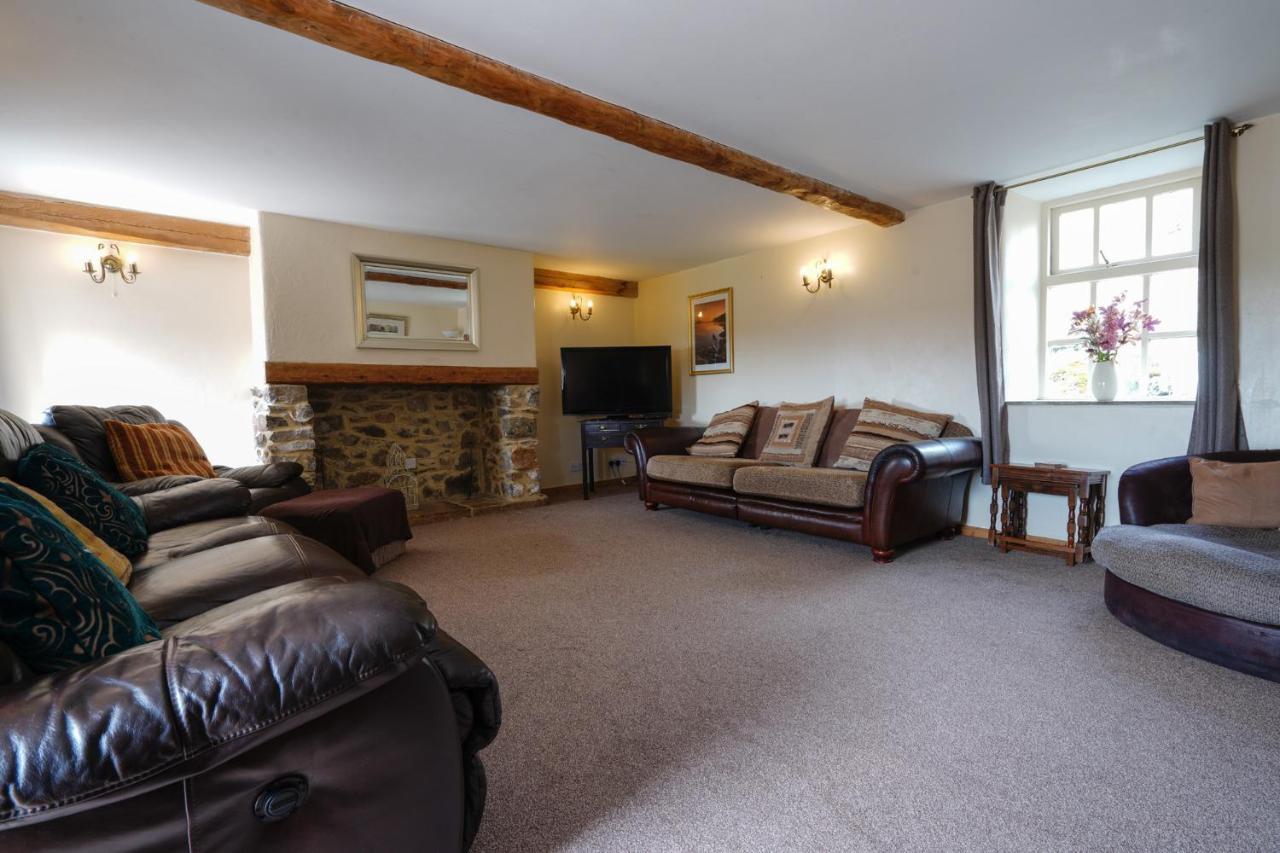 Hulmes Vale House - Sleeps 14 - Peak District Villa Buxton  Exteriör bild